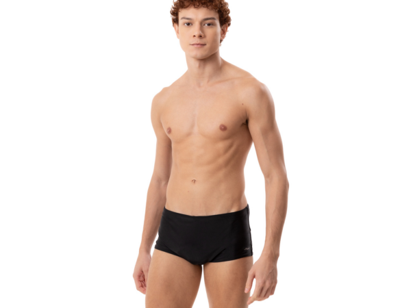 Sunga masculina: como escolher o modelo certo para praia, piscina e lazer